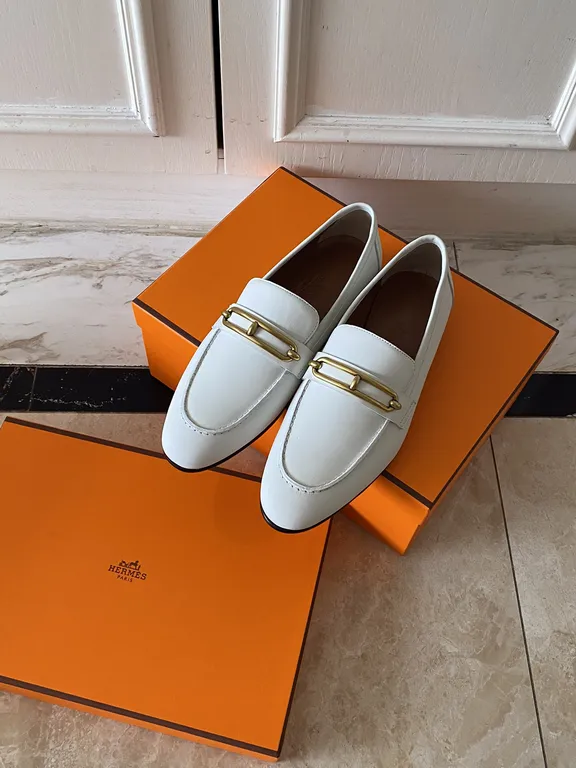 Hermes Shoe 